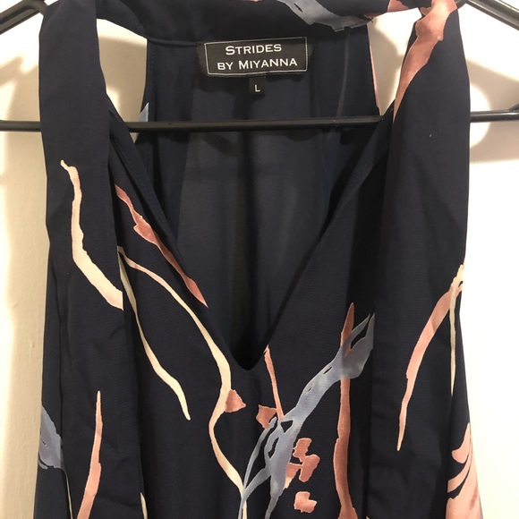 Blouse - Picture 2 of 4